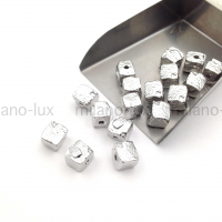 Бусина квадрат "фольга" 8мм; цвет платина