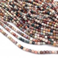 Яшма натуральная Алашань бусины куб 3.5мм; нить 38см