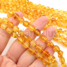 Янтарь натуральный, куб 5-7мм; нить 38см