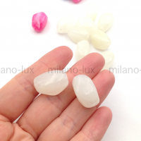 Бусина Акрил, камушек 21*13мм; лунный