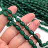 Халцедон "галька" 10*5мм, цвет Зелёный; нить 38см 