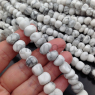 Говлит натуральный свободная форма 5-9*10мм (кахолонг); нить 38см