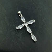 Подвеска-кулон Крестик с кристаллами Crystal ; цвет платина
