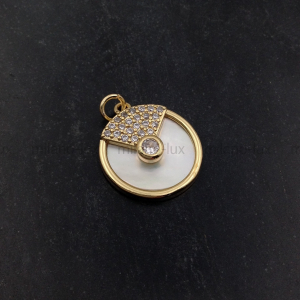 Подвеска фианиты и Перламутр; цвет золото